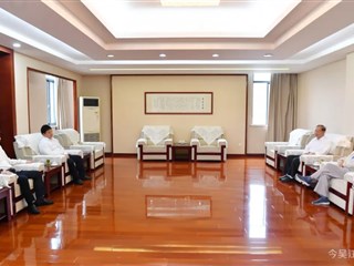 孙建江看望慰问部分老领导老同志