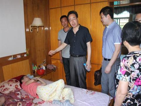 苏州机关党工委为沈思瑶捐款